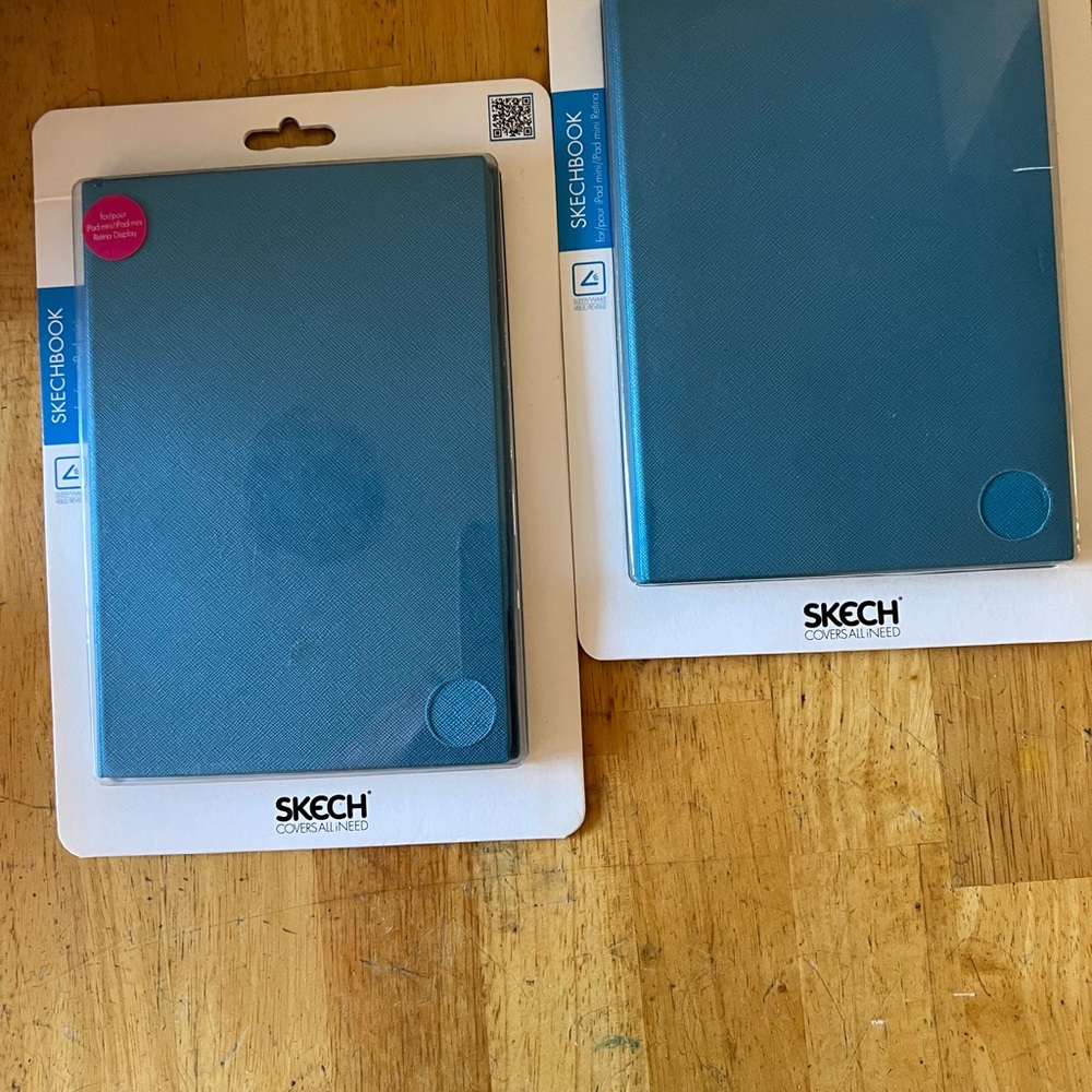 Lot of 2 Skech SKEChBook for iPod mini